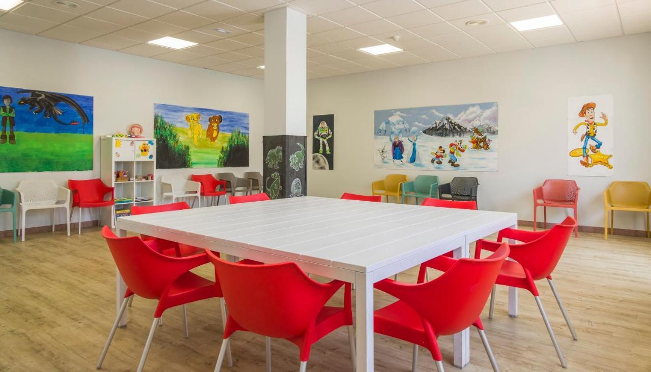 Ilunion Costa Sal Lanzarote Lejlighedshotel Puerto del Carmen  Eksteriør billede