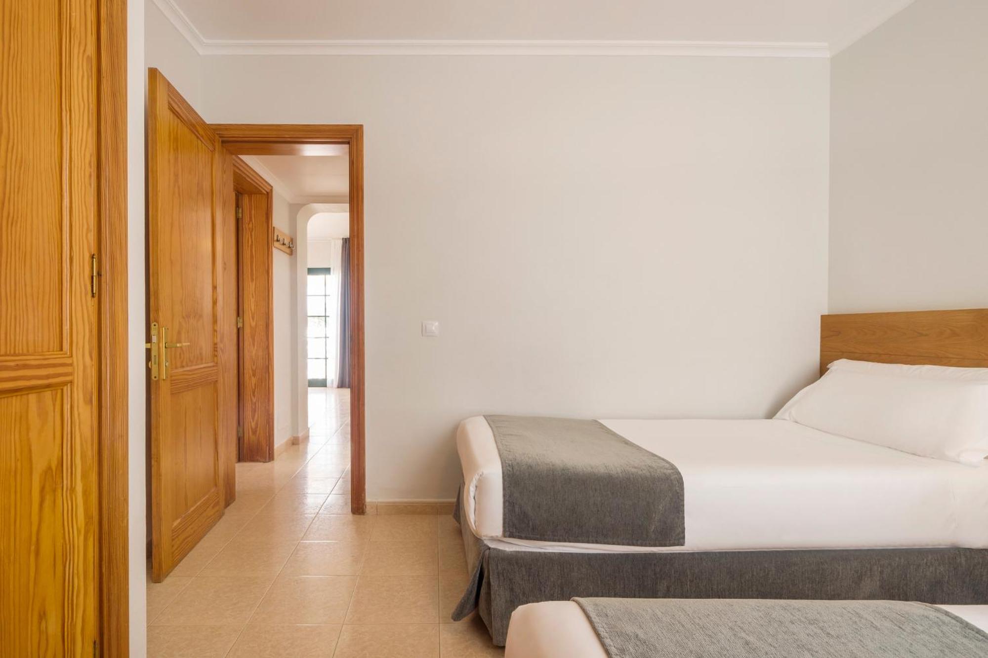 Ilunion Costa Sal Lanzarote Lejlighedshotel Puerto del Carmen  Værelse billede